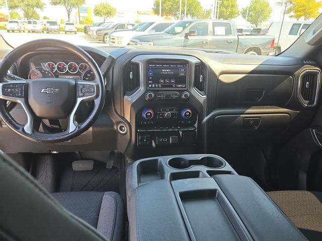 Used 2021 Chevrolet Silverado 1500 RST w/ Bed Protection Package RWD image 19