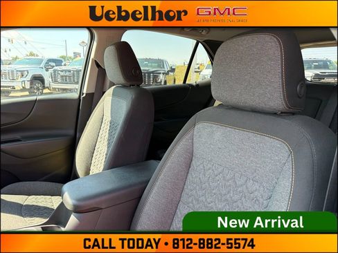 Used 2024 Chevrolet Equinox LT AWD/4WD image 22