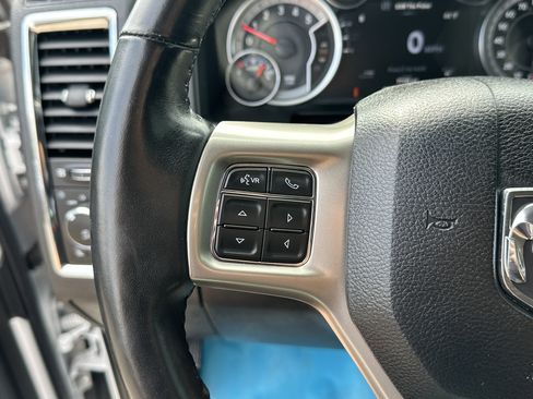 Used 2018 RAM 2500 Laramie w/ Convenience Group image 17