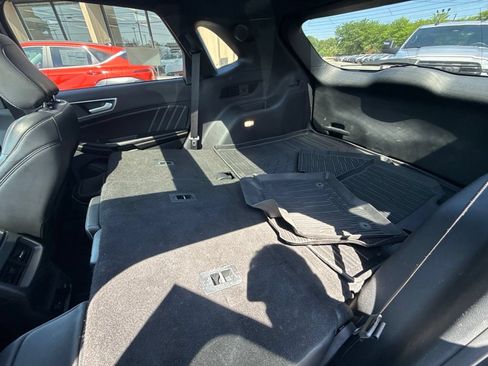 Used 2022 Ford Edge ST w/ Equipment Group 401A AWD/4WD image 26