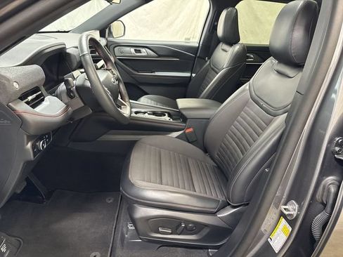 Used 2025 Ford Explorer ST-Line AWD/4WD image 10