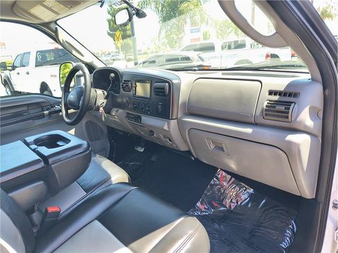 Used 2007 Ford F250 Lariat AWD/4WD image 13