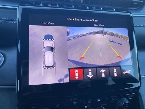 New 2025 Jeep Grand Cherokee L Limited w/ Luxury Tech Group II image 17