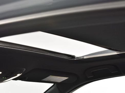 Certified 2025 INFINITI QX55 Essential w/ Accent Package image 40