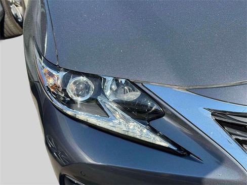Used 2017 Lexus ES 350 image 8