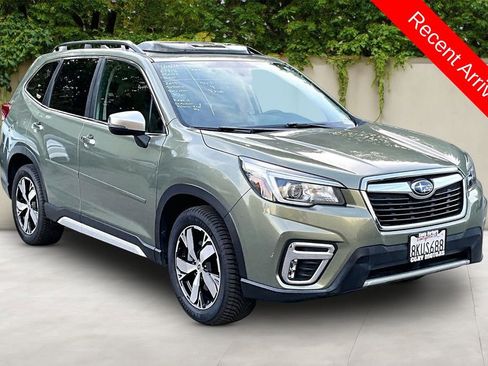 Used 2019 Subaru Forester Touring image 1