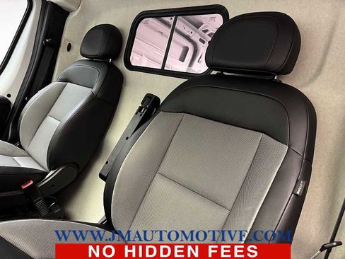 Used 2024 RAM ProMaster 2500 w/ Convenience Group FWD image 13