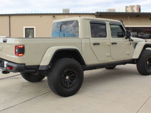 Used 2020 Jeep Gladiator Rubicon image 19