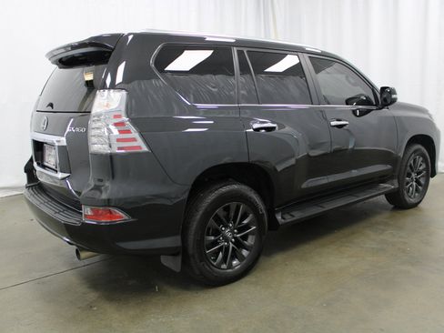Used 2023 Lexus GX 460 Premium image 5