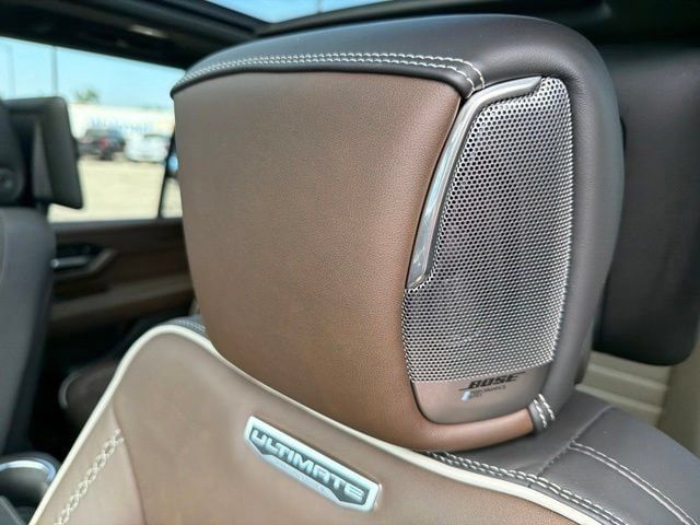 Used 2025 GMC Yukon Denali Ultimate AWD/4WD image 26