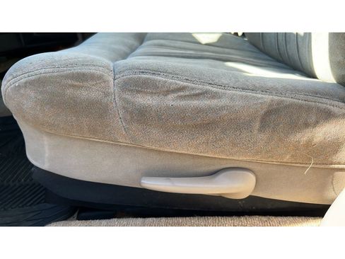 Used 1997 Buick Le Sabre Custom w/ Headliner Lighting Pkg FWD image 23