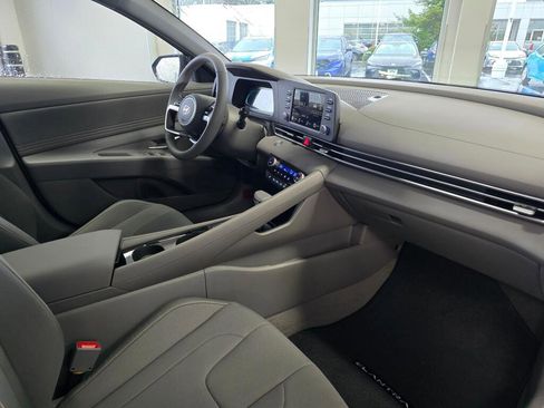 New 2026 Hyundai Elantra SEL Sport image 43