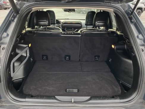 Used 2018 Jeep Cherokee Limited image 9