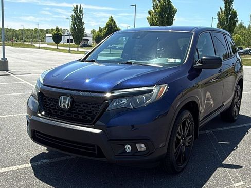 Used 2019 Honda Passport Sport image 14