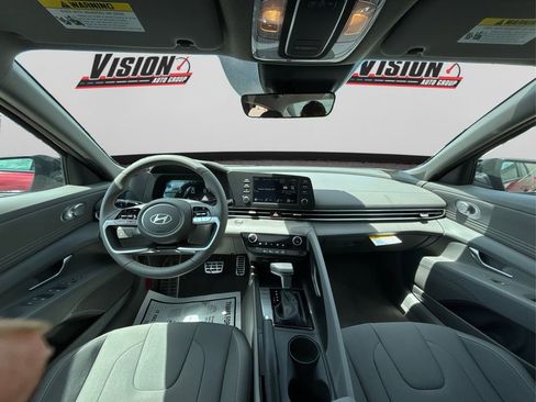 New 2025 Hyundai Elantra Sport image 14