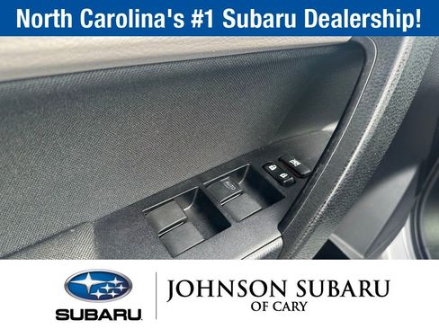 Used 2017 Toyota Corolla LE image 17