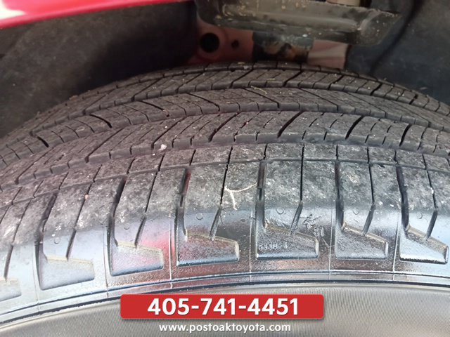 Used 2023 Chevrolet Equinox LT FWD image 32