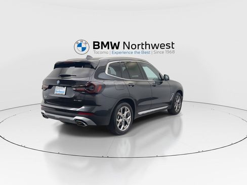 Used 2022 BMW X3 xDrive30i w/ Convenience Package w/ZPA AWD/4WD image 3