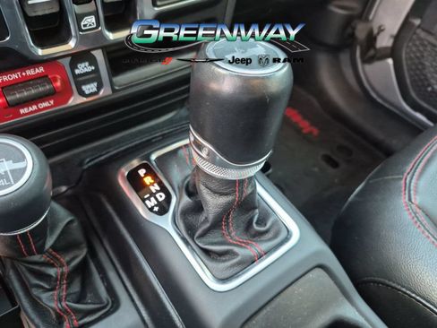 Used 2021 Jeep Wrangler Unlimited Rubicon AWD/4WD image 19