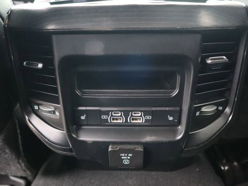 Used 2022 RAM 2500 Limited image 23