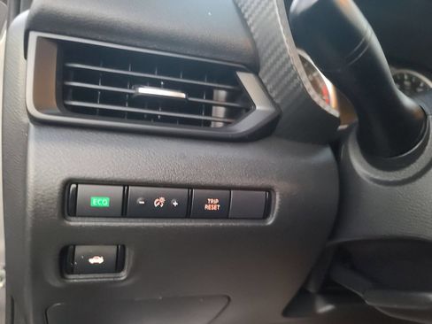 Used 2024 Nissan Sentra S image 19