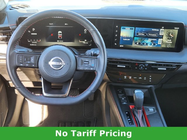Used 2025 Nissan Kicks SR FWD image 27