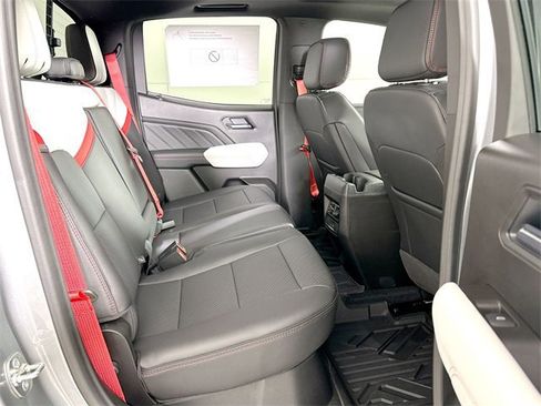 New 2025 GMC Canyon AT4 w/ AT4X Package image 28