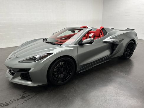 Used 2023 Chevrolet Corvette Z06 w/ Battery Protection Package image 44