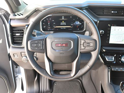New 2026 GMC Sierra 1500 AT4 AWD/4WD image 19