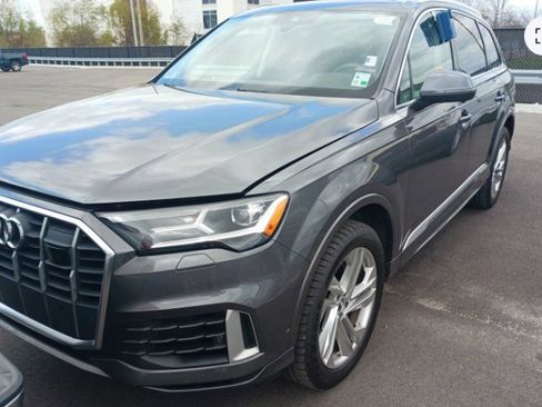 Used 2020 Audi Q7 3.0T Premium Plus w/ Premium Plus Package image 2
