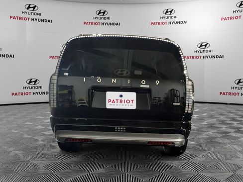 New 2026 Hyundai Ioniq 9 SEL image 4
