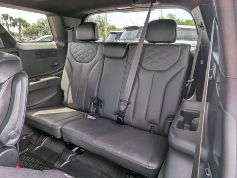 Used 2020 Hyundai Palisade Limited FWD image 15