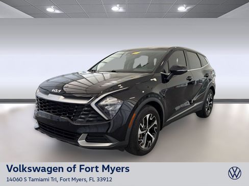 Used 2023 Kia Sportage EX FWD image 1