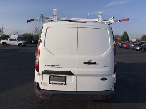 Used 2015 Ford Transit Connect XLT image 6