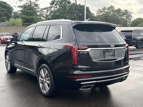 Certified 2024 Cadillac XT6 Premium Luxury AWD/4WD image 8
