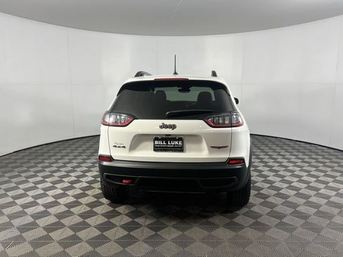 Certified 2022 Jeep Cherokee Trailhawk w/ Technology Group B image 7