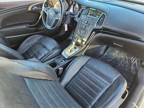 Used 2018 Buick Cascada Premium image 18