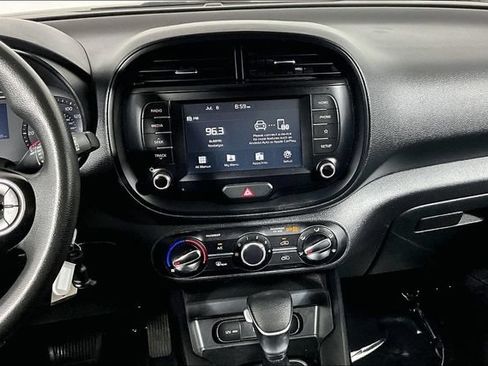 Used 2020 Kia Soul S FWD image 6
