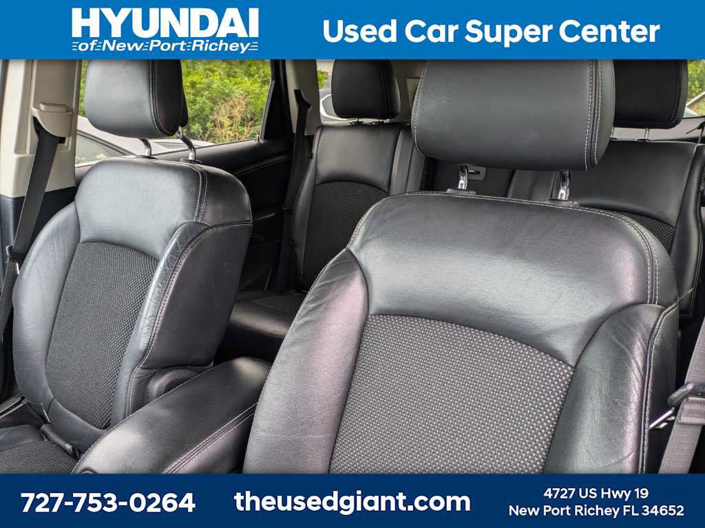 Used 2015 Dodge Journey Crossroad w/ Flexible Seating Group FWD image 7