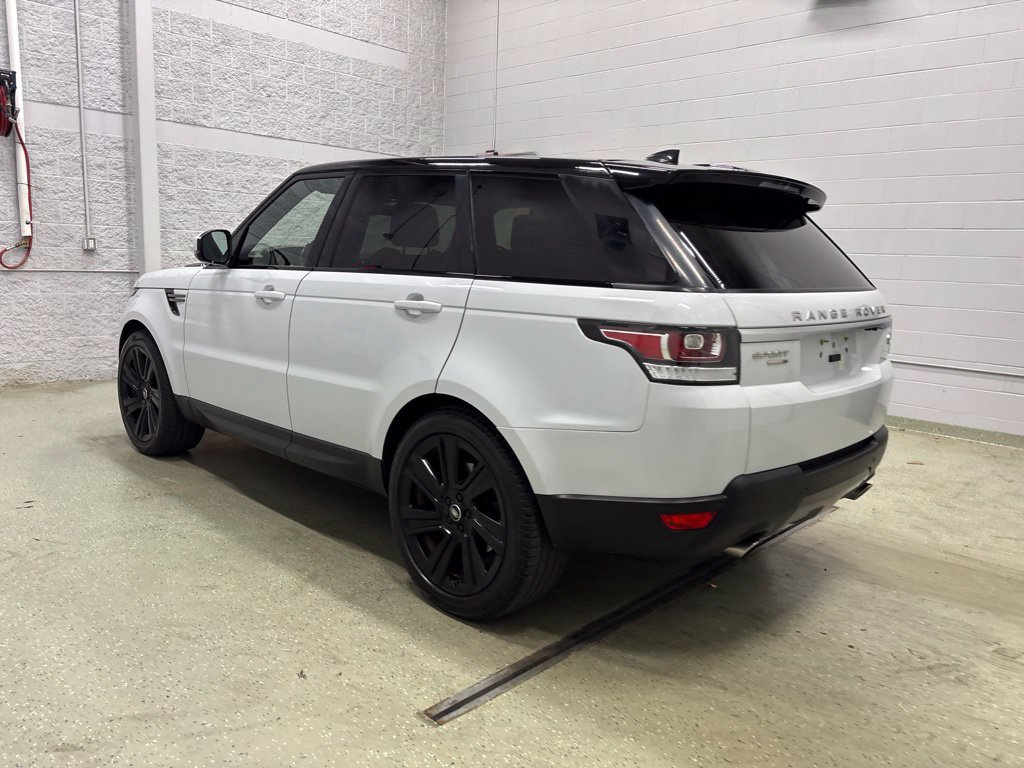 Used 2017 Land Rover Range Rover Sport SE AWD/4WD image 6