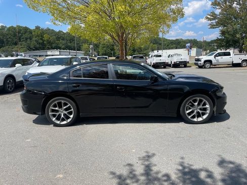 Used 2022 Dodge Charger GT RWD image 8