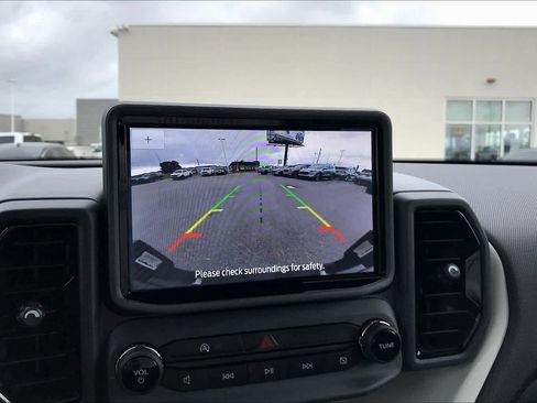 Used 2023 Ford Bronco Sport Heritage image 24