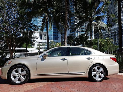 Used 2010 Lexus LS 460 w/ Luxury Value Edition image 14