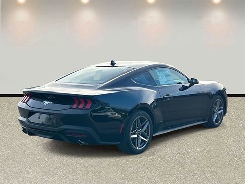 New 2026 Ford Mustang Coupe image 5