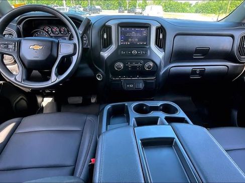 Used 2024 Chevrolet Silverado 1500 W/T w/ WT Value Package AWD/4WD image 8