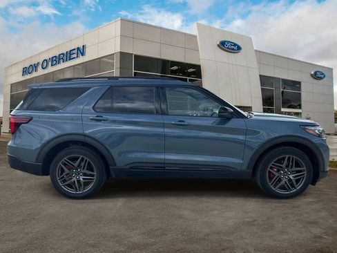 Used 2026 Ford Explorer ST w/ Sun And Sound Package AWD/4WD image 6