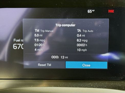 New 2026 Volvo XC60 B5 Plus w/ Protection Package Premier AWD/4WD image 12