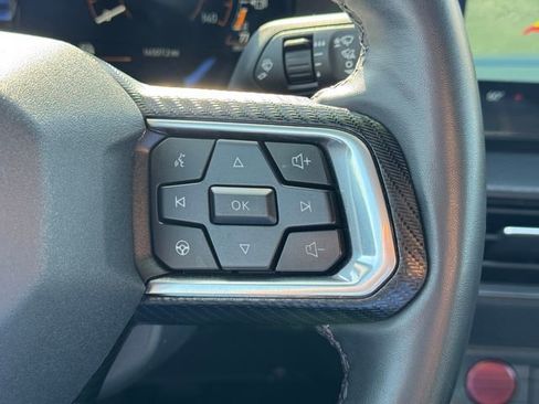 Used 2025 Ford Mustang Convertible RWD image 16