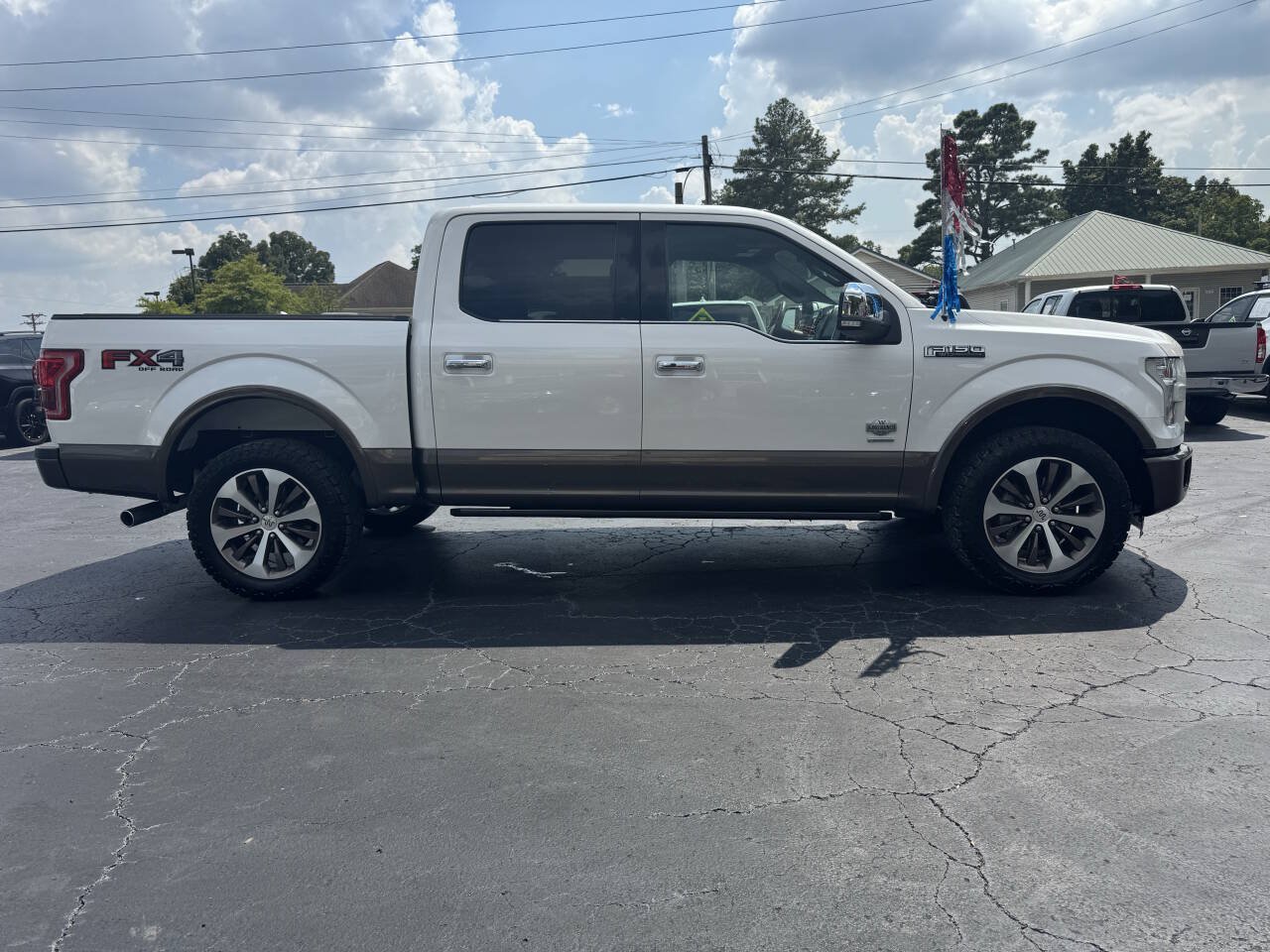 Used 2016 Ford F150 King Ranch w/ Equipment Group 601A Luxury AWD/4WD image 7