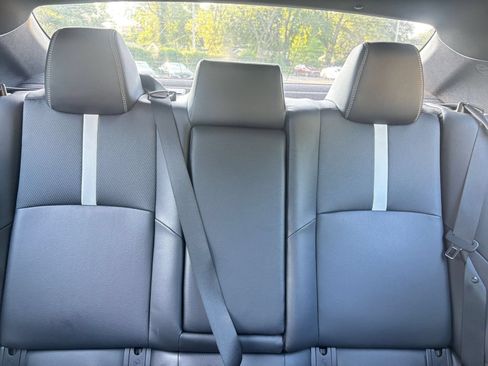 Used 2026 Toyota Camry SE FWD image 38